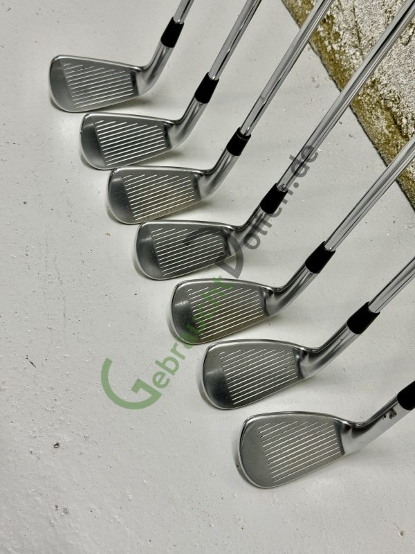 Titleist AP2 716 Eisensatz 4-P, Stiff-Flex +0,5" Rechts - Image 2