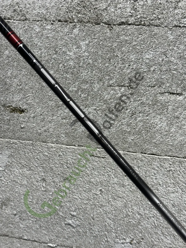 Detailaufnahme eines Golfschlägers