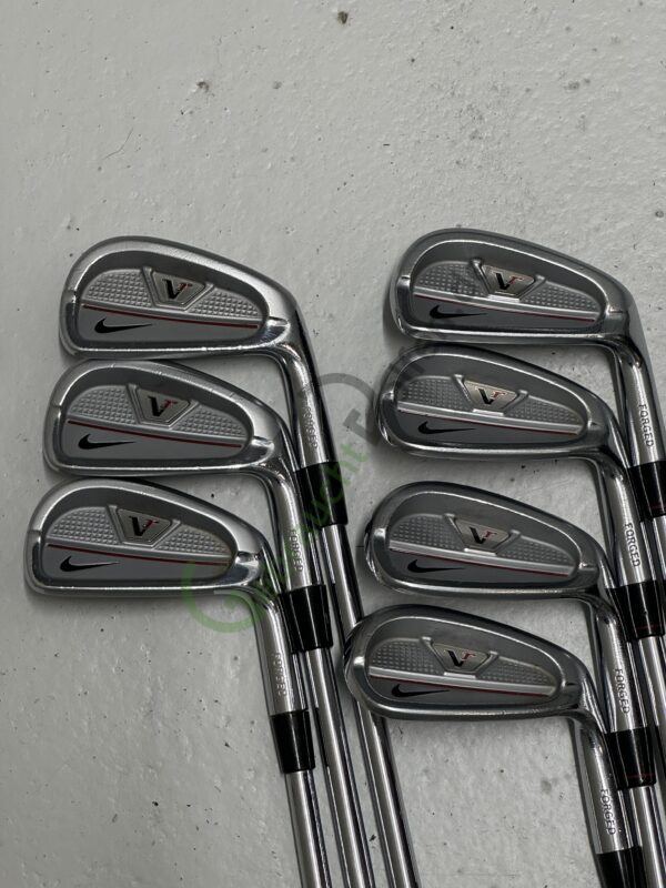 Nike Vr Victory Red Split Cavity Forged Eisensatz 4-P, Rechts RH, Stahl, Stiff-Flex - Image 3