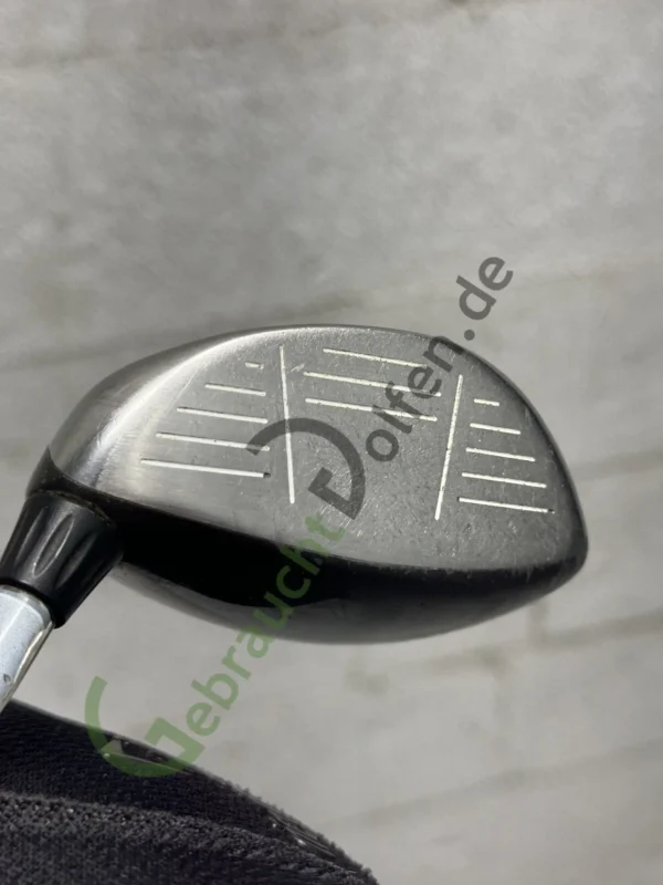 Detailaufnahme eines Golfschlägers