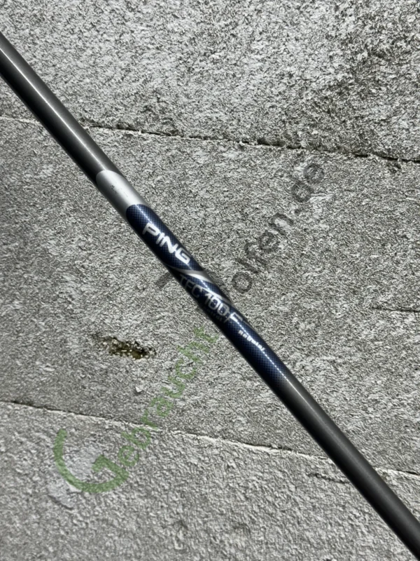 Detailaufnahme eines Golfschlägers