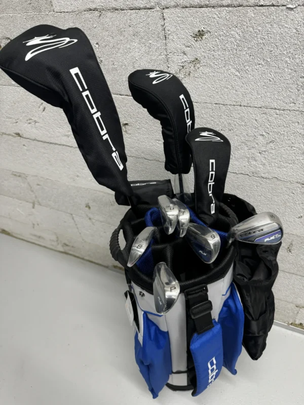 Detailaufnahme eines Golfsets