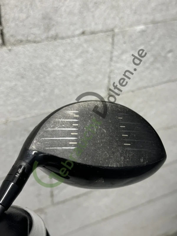 Detailaufnahme eines gebrauchten Golfschlägers