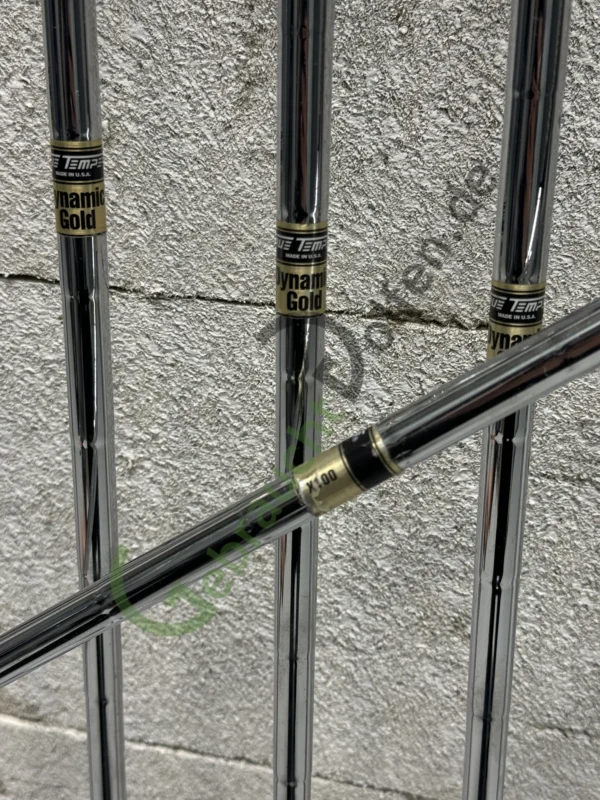 Callaway Tour Authentic Prototype Eisen 2-P, Rechts RH, X-Stiff-Flex, Stahl +0.5", Dynamic Gold – Bild 5