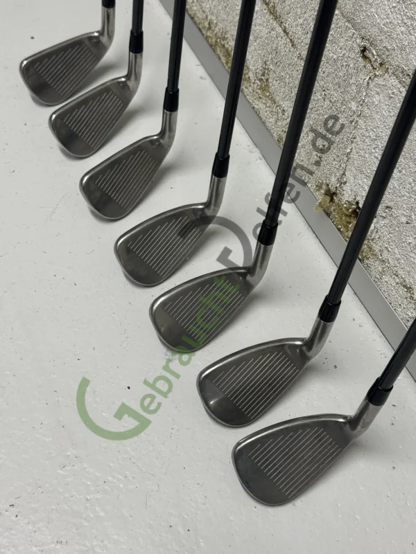 Titleist AP1 2008 Eisensatz 4-PW, Allround-Flex, Graphit -0.5", Rechts RH – Bild 2