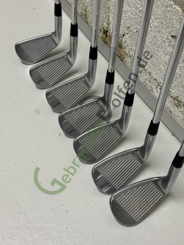 Titleist 714 MB Eisensatz 4-PW, RH Rechts, Regular-Flex, Stahl – Bild 2