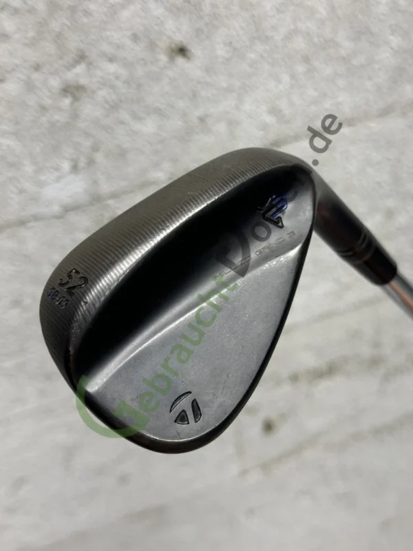 TaylorMade Milled Grind 3 Gap Wedge, 52/09º, Rechts RH, Stiff-Flex, Black