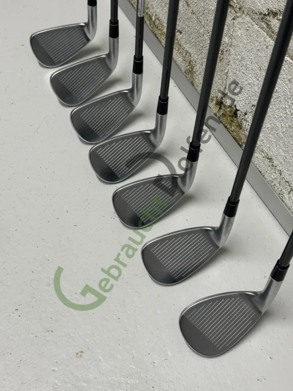 TaylorMade R9 Eisensatz 5-SW, Rechts RH, Regular-Flex, Graphit – Bild 2