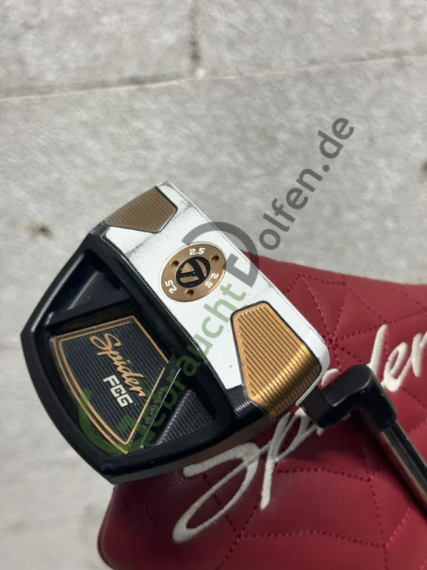 TaylorMade Spider FCG Mallet Putter, 34", Rechts RH, L-Neck Cover