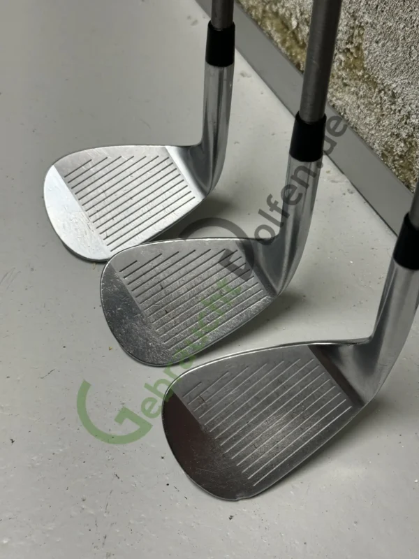 VEGA VW-02/04/06 Wedge Set, 50º, 54º, 58º, Rechts RH, Regular-Flex, Steelfiber – Bild 2
