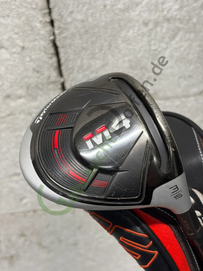 TaylorMade M4 Holz 3, 15º, Rechts RH, Stiff-Flex, Cover