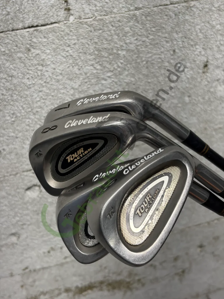 Cleveland Tour Action TA4, Eisensatz 7-PW, Rechts RH, Regular-Flex, Graph +1"